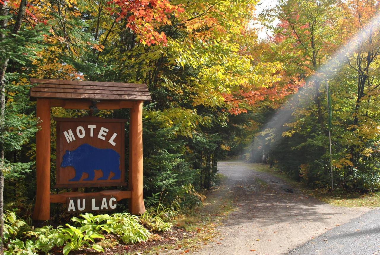 Motel Ours Bleu Lac-Saguay Exteriér fotografie